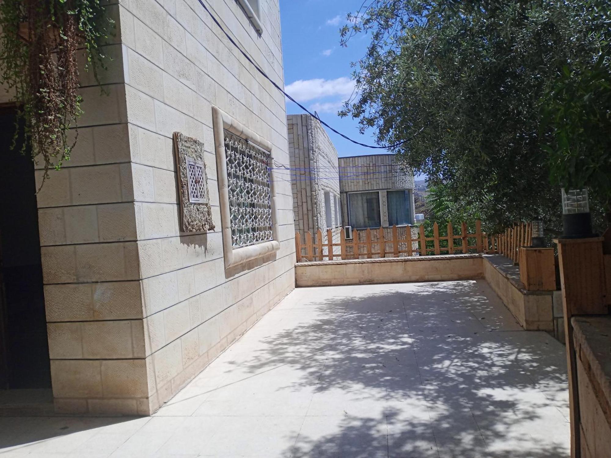 Flower 2 Jarash Exterior foto